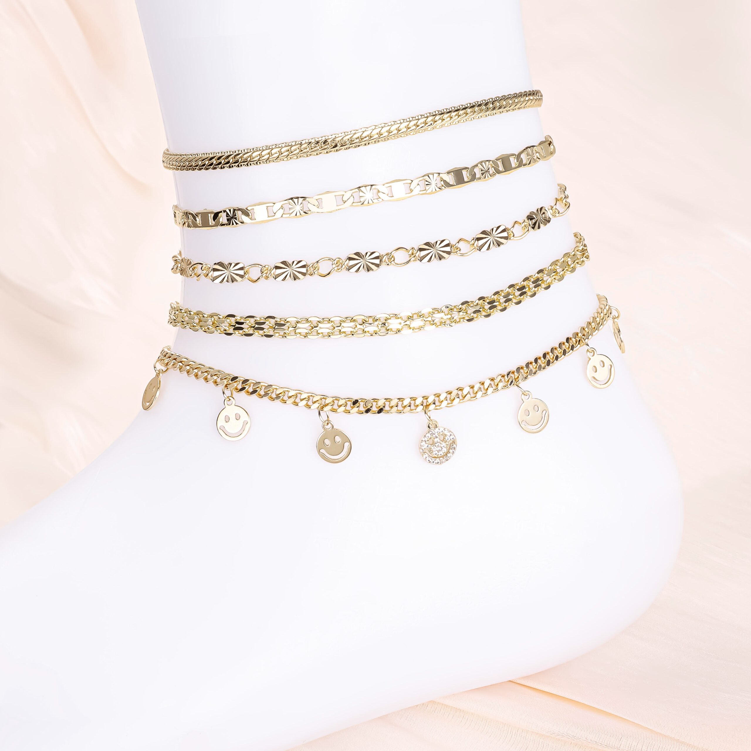 H167823ada95146f68c1835dee836a59 14K Gold Plated Waterproof Smile Anklet for Women - Image 1