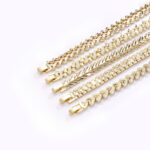 14K Gold Plant Link Chain Bracelet – Minimalist Luxury - Image 2